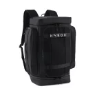 PUMA x HYROX 46L hátizsák – elölnézet